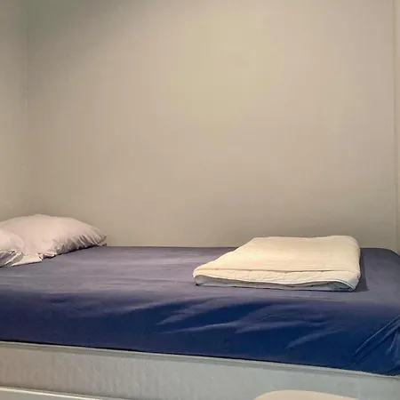 Awesome In With Outdoor Swimming Pool, Wifi&1 Bedrooms Oostende